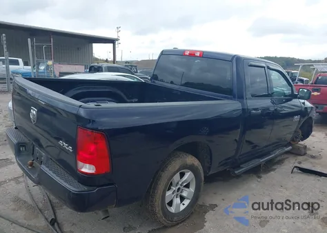 2017 Ram 1500 Express 4X4 6'4 Box z USA, uszkodzony, nr VIN 1C6RR7FG4HS733587